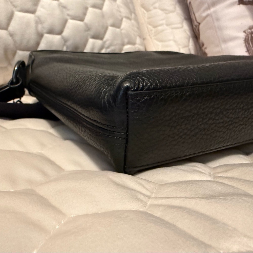 Coach Black Leather Houston Flight Bag - Picture 4 of 9